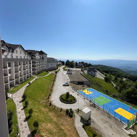 White Hill Milmari Apartment *