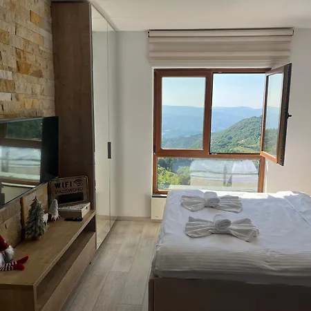 Apartment White Hill Milmari